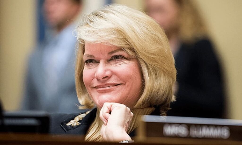 Senator Cynthia Lummis Criticizes Biden Administration’s Proposed 30% Tax on Bitcoin Miners