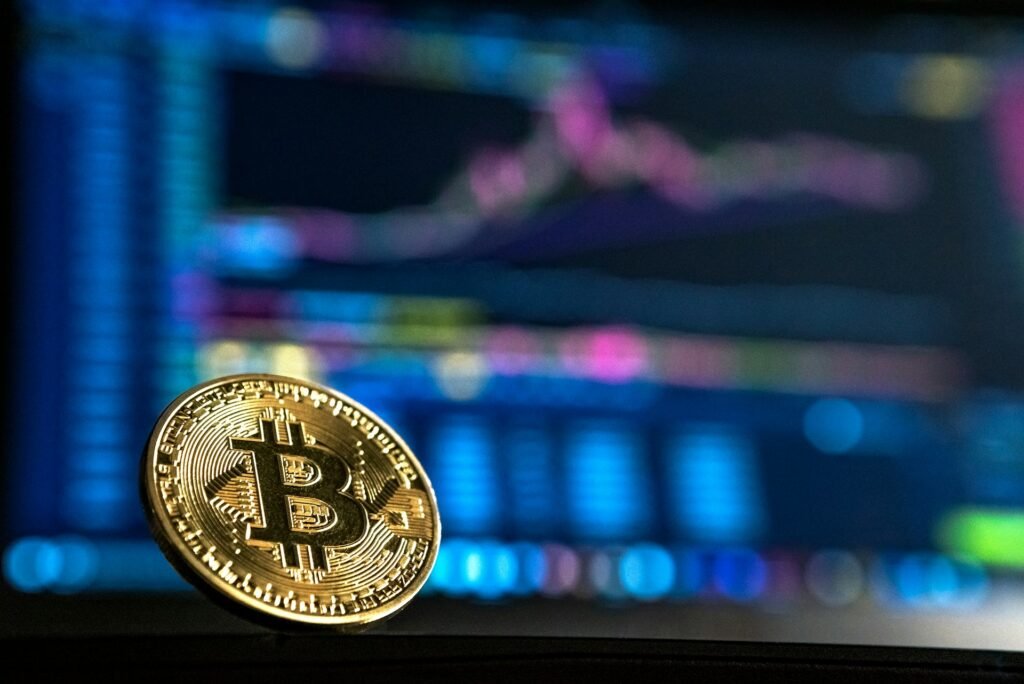 Bitcoin Needs Daily Close Above $76,000 To Confirm True Breakout: Analyst