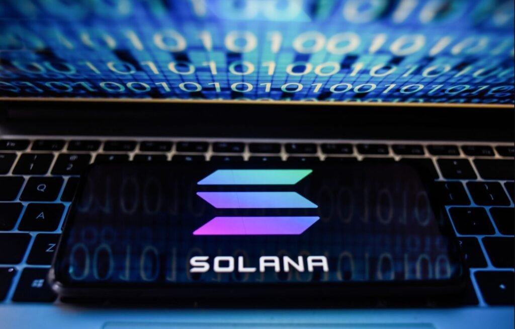 Vaneck Predicts Solana Price to Double to $520 this Year - Best Crypto to Buy?